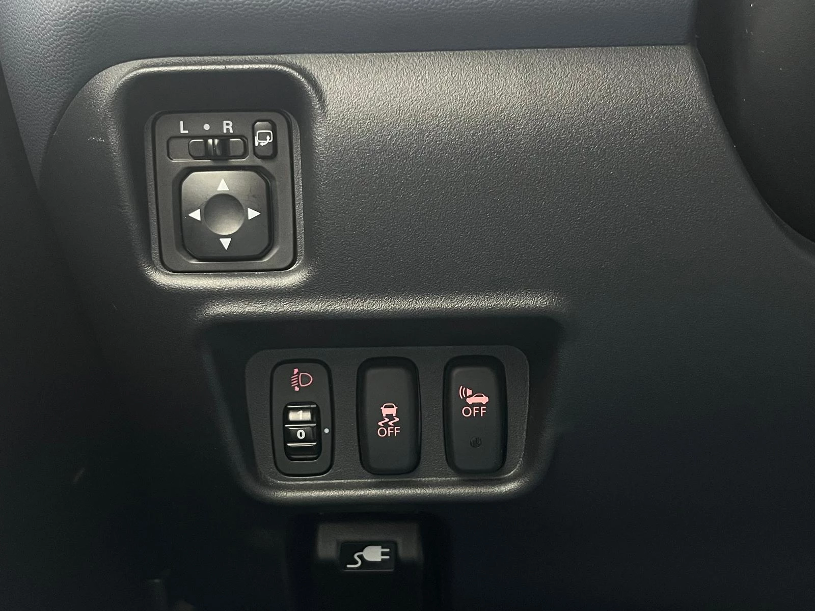 Hoofdafbeelding Peugeot iOn