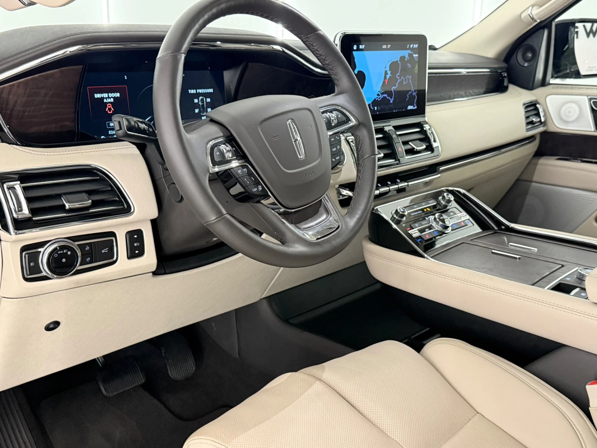 Hoofdafbeelding Lincoln Navigator
