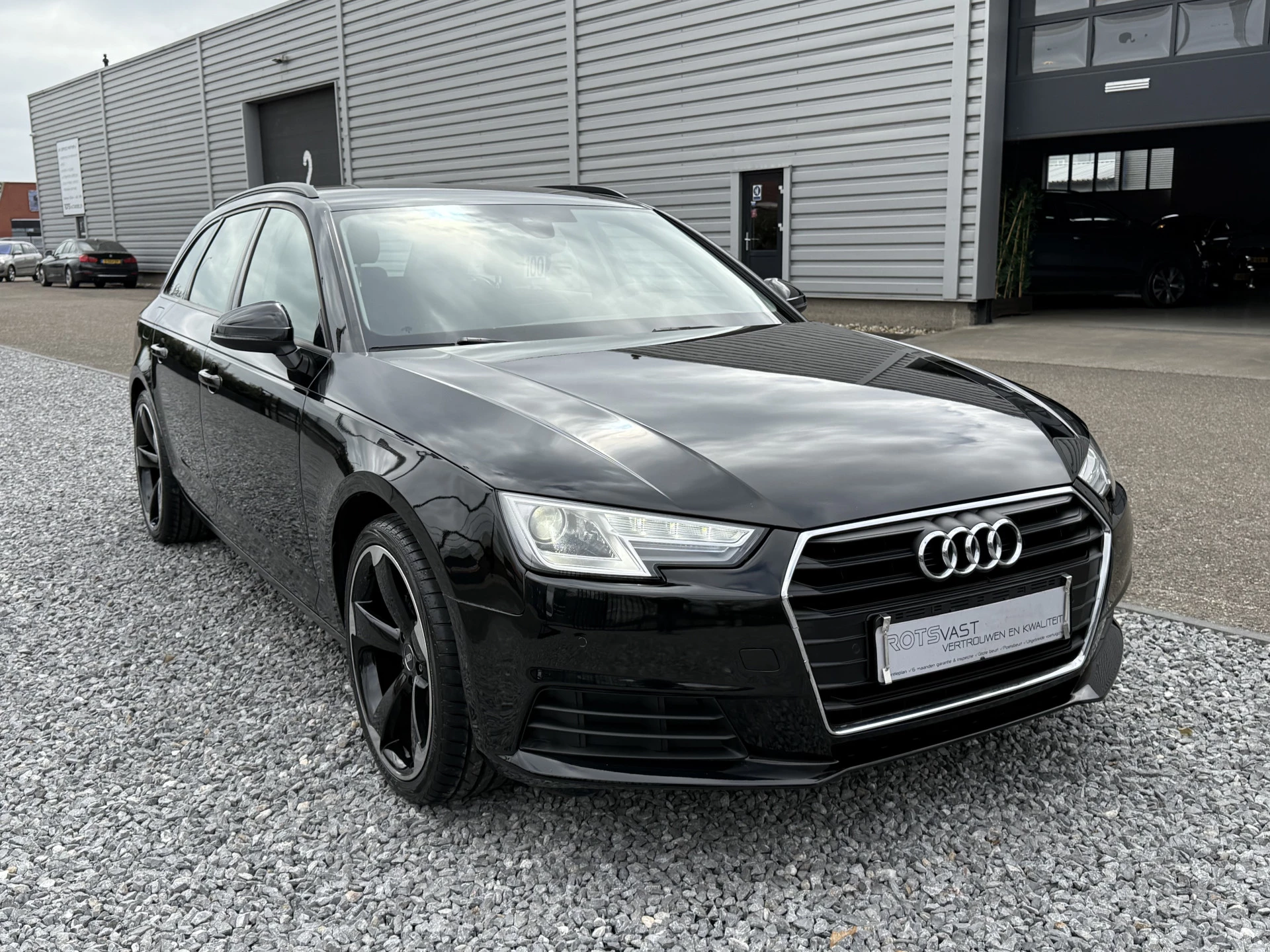 Hoofdafbeelding Audi A4