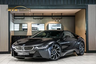Hoofdafbeelding BMW i8 BMW i8 1.5 Hybrid 362PK|NL-auto|Head-up|Harman Kardon|Leder