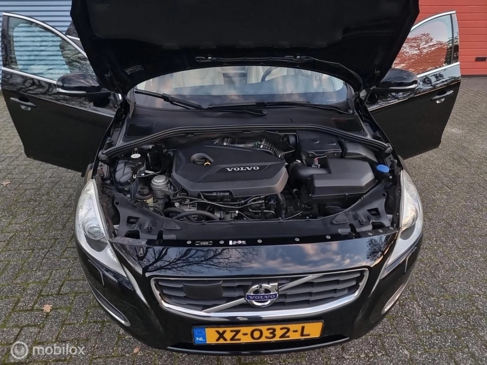 Hoofdafbeelding Volvo V60