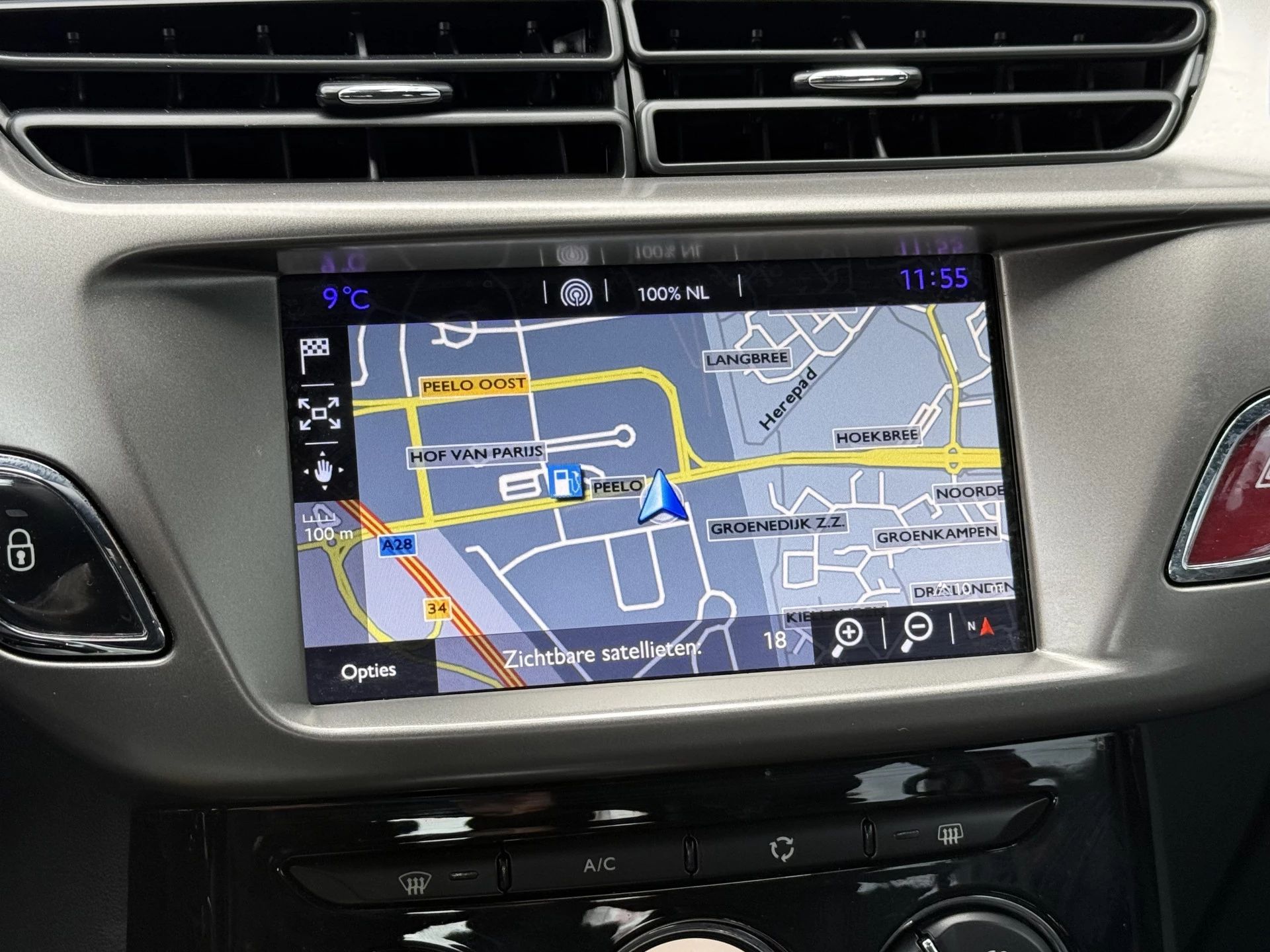 Hoofdafbeelding DS DS 3