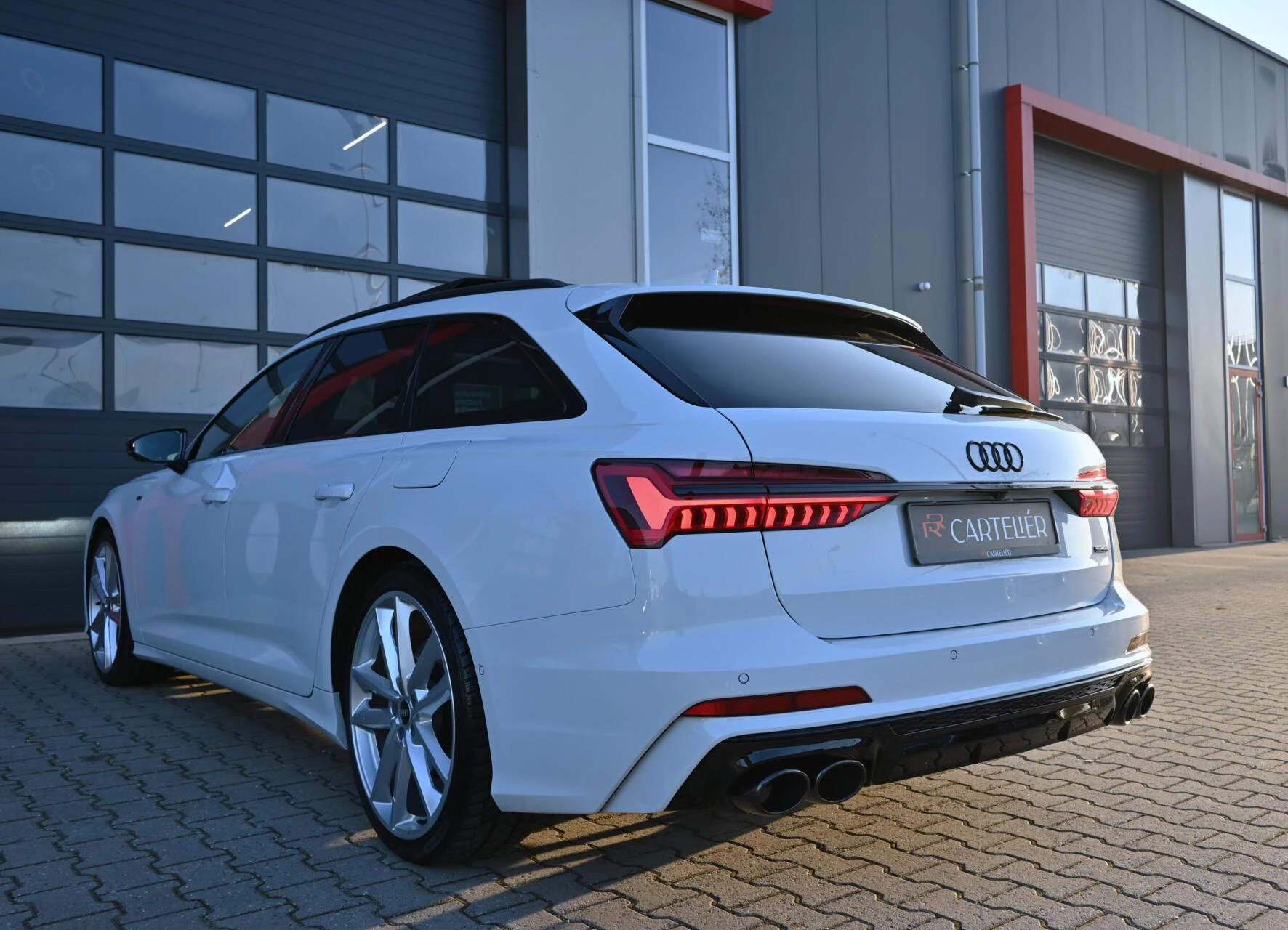 Hoofdafbeelding Audi A6