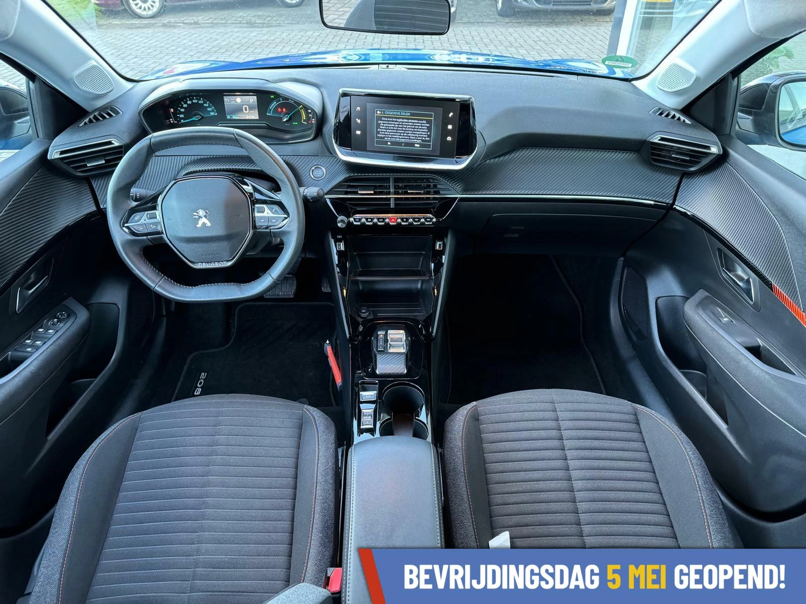 Hoofdafbeelding Peugeot e-208