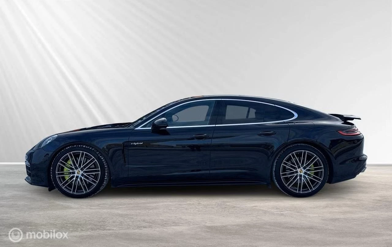 Hoofdafbeelding Porsche Panamera