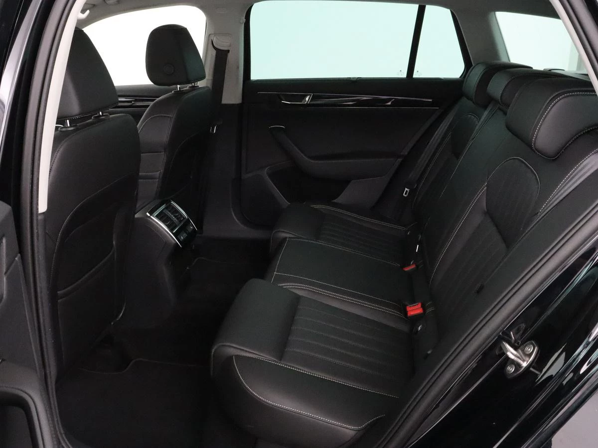 Hoofdafbeelding Škoda Superb