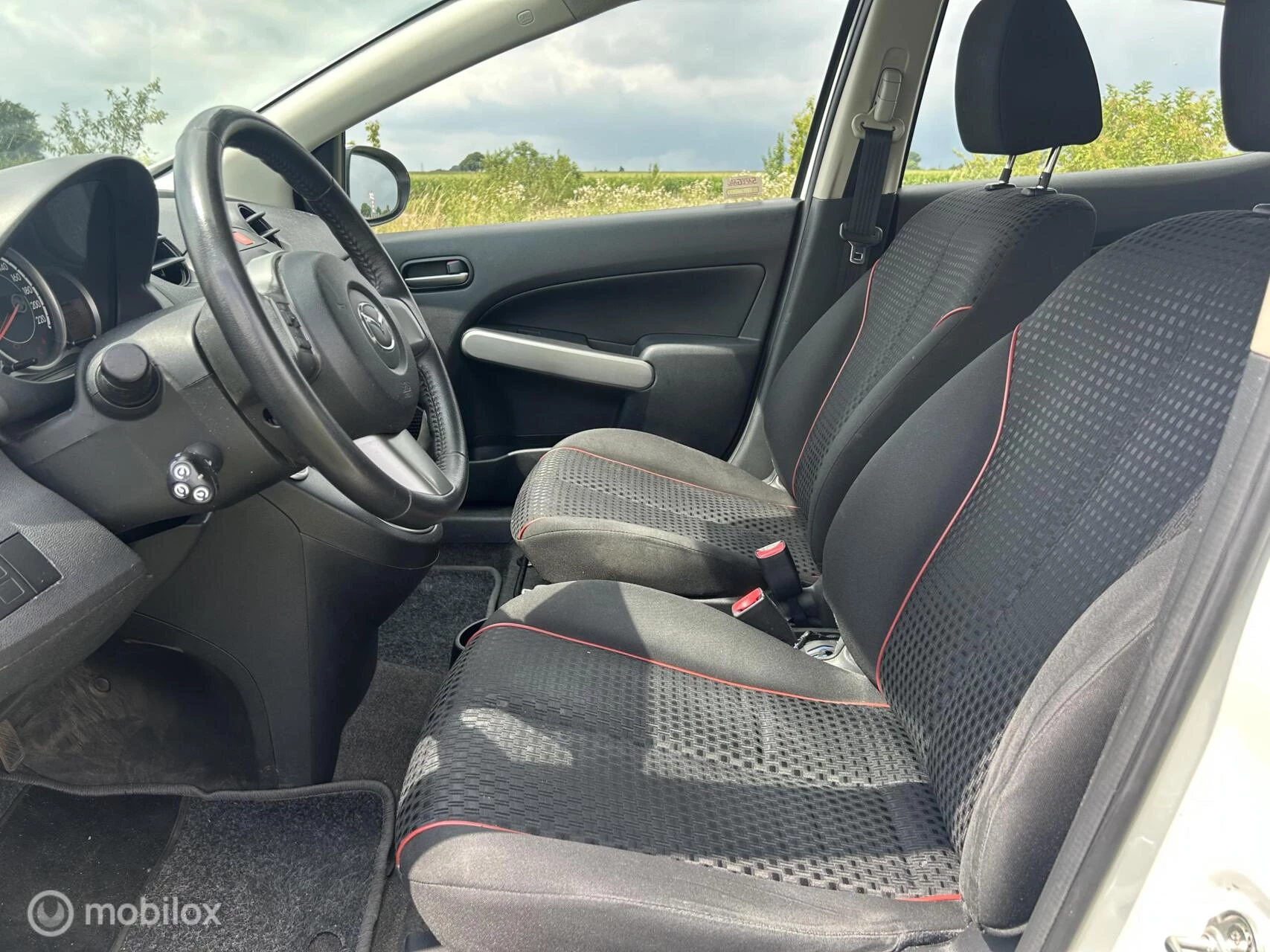 Hoofdafbeelding Mazda 2