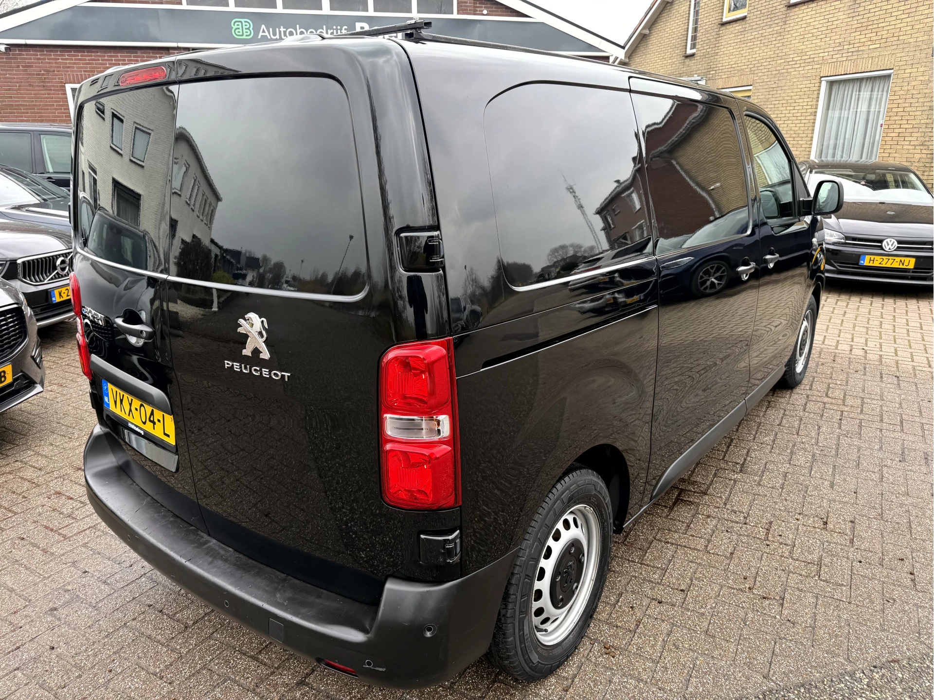 Hoofdafbeelding Peugeot e-Expert