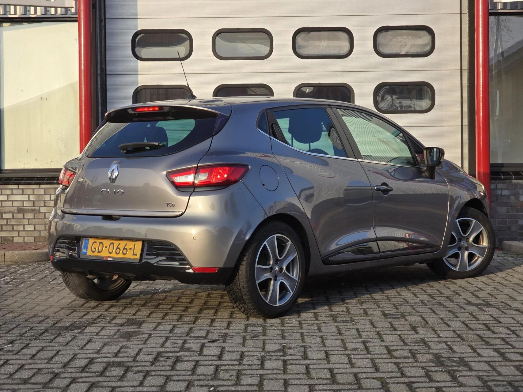 Hoofdafbeelding Renault Clio
