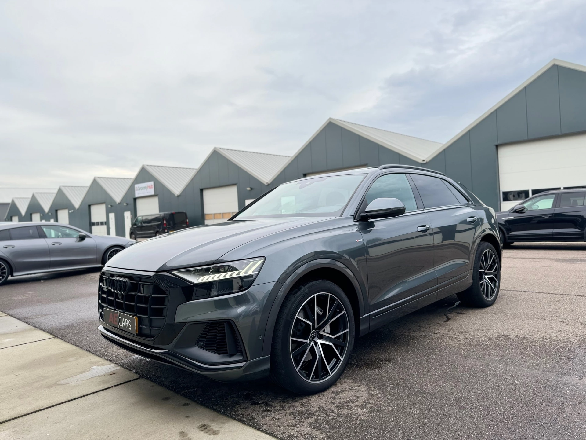 Hoofdafbeelding Audi Q8