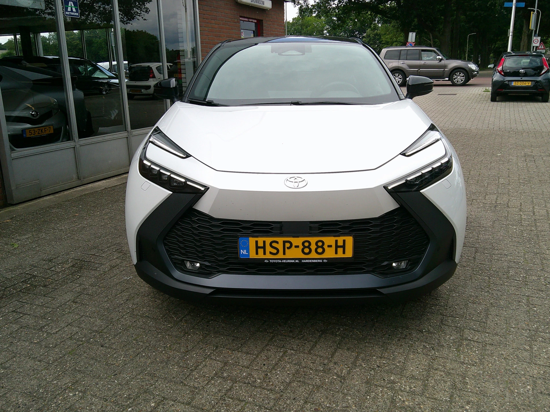 Hoofdafbeelding Toyota C-HR