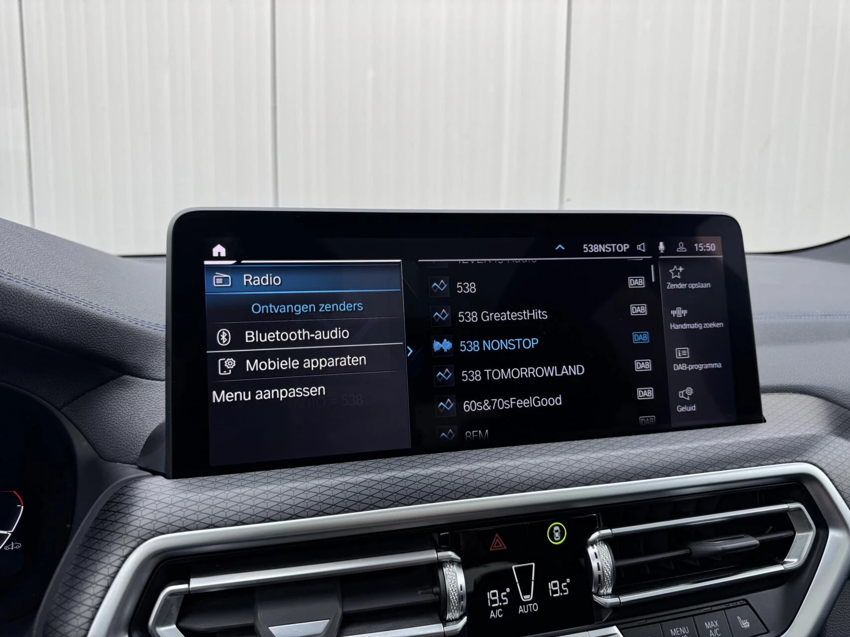 Hoofdafbeelding BMW iX3