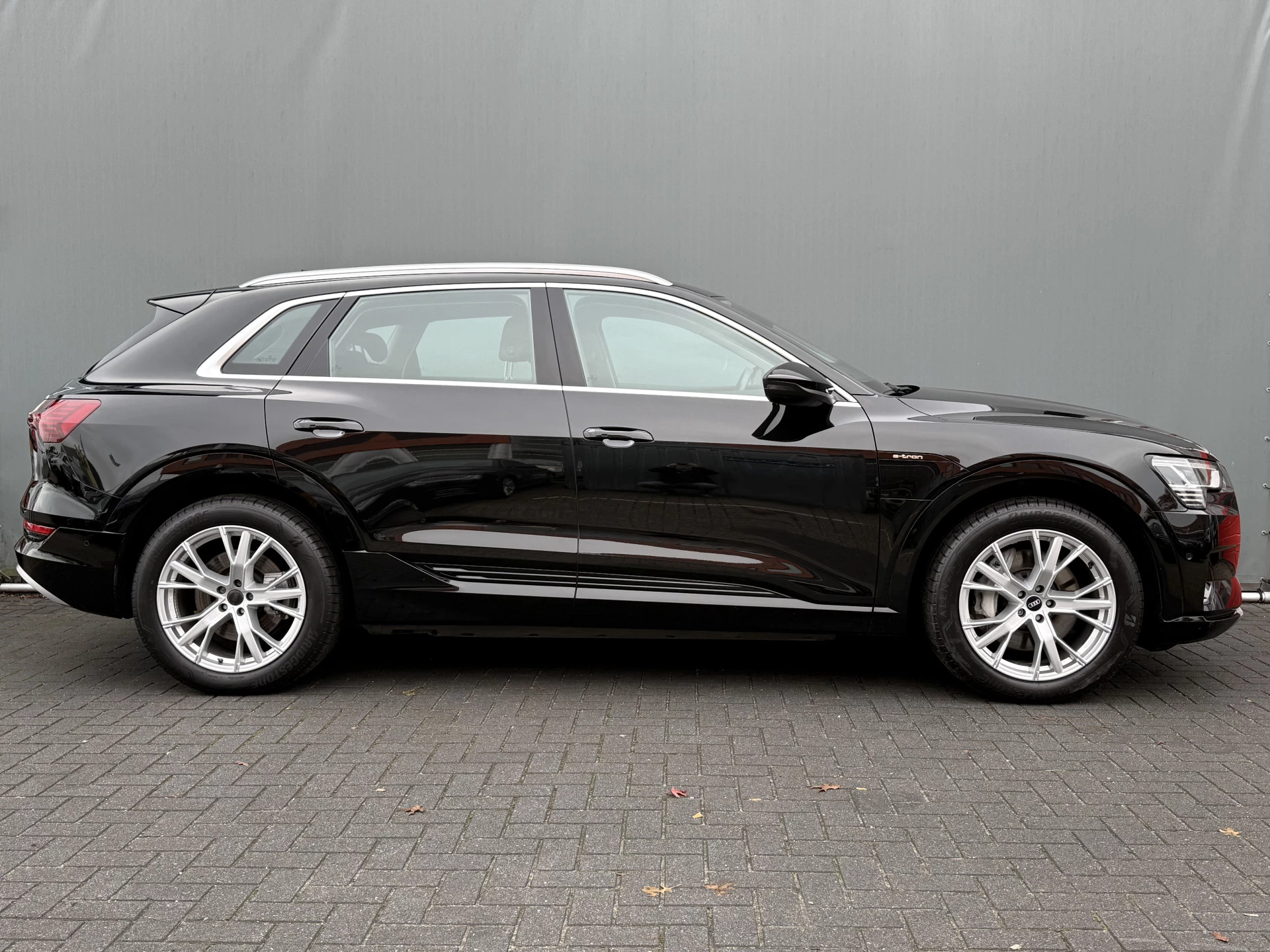 Hoofdafbeelding Audi e-tron