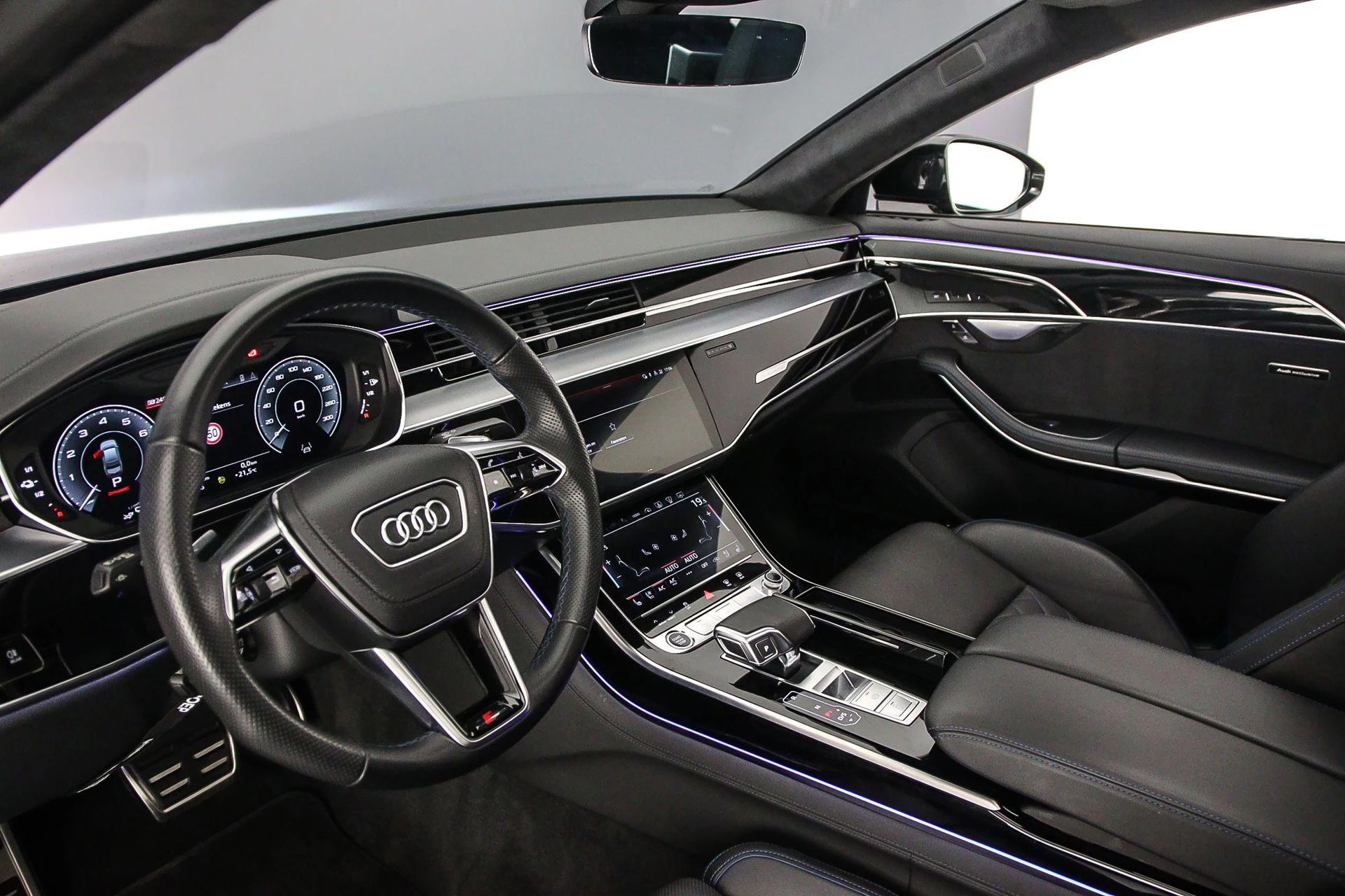 Hoofdafbeelding Audi A8