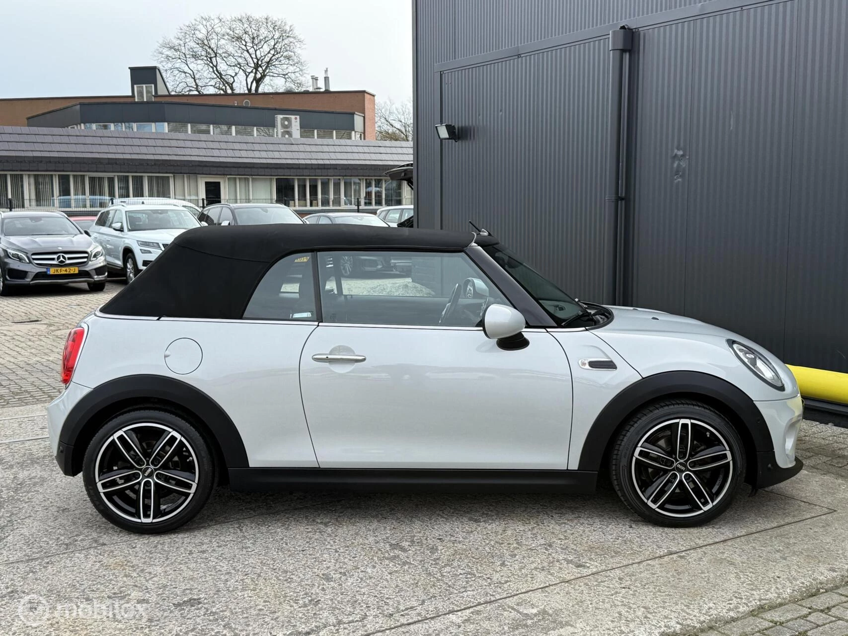 Hoofdafbeelding MINI Cooper Cabrio
