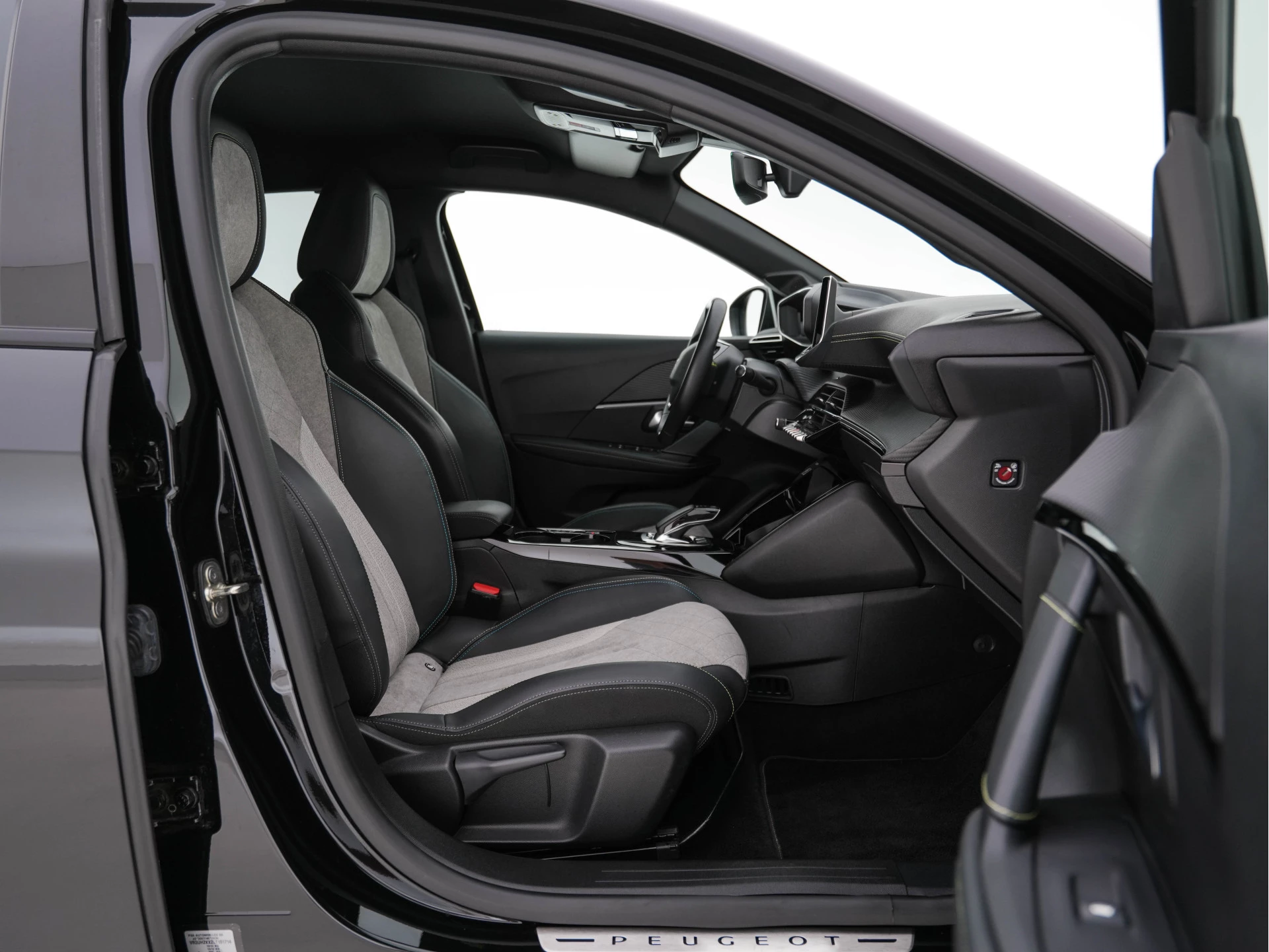 Hoofdafbeelding Peugeot e-208