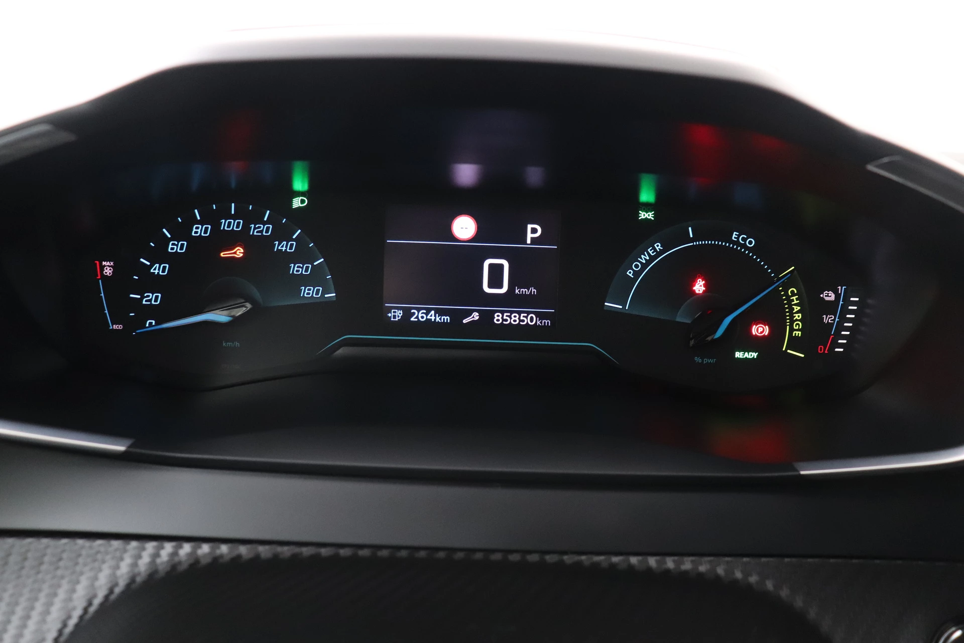 Hoofdafbeelding Peugeot e-208