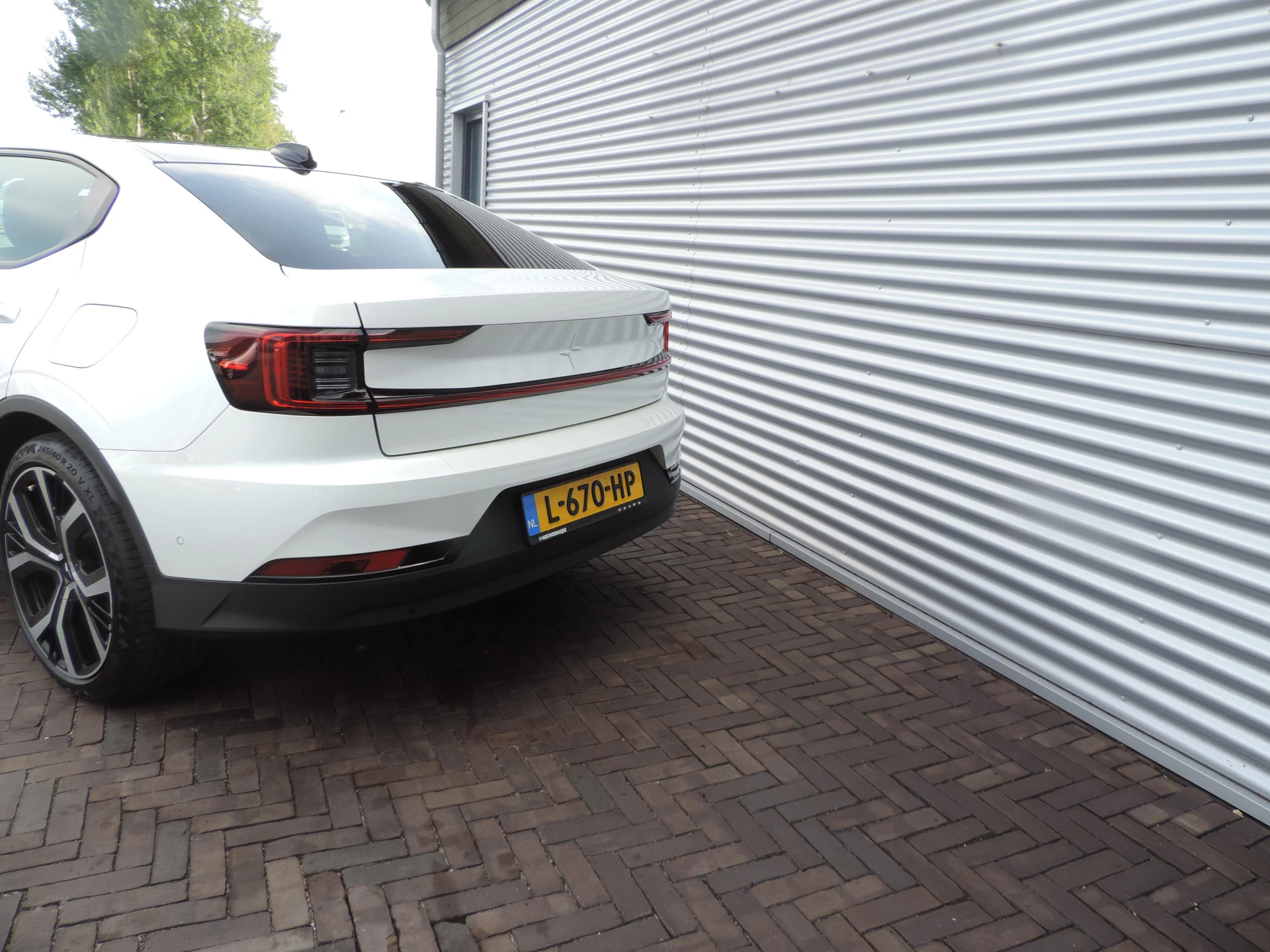 Hoofdafbeelding Polestar 2