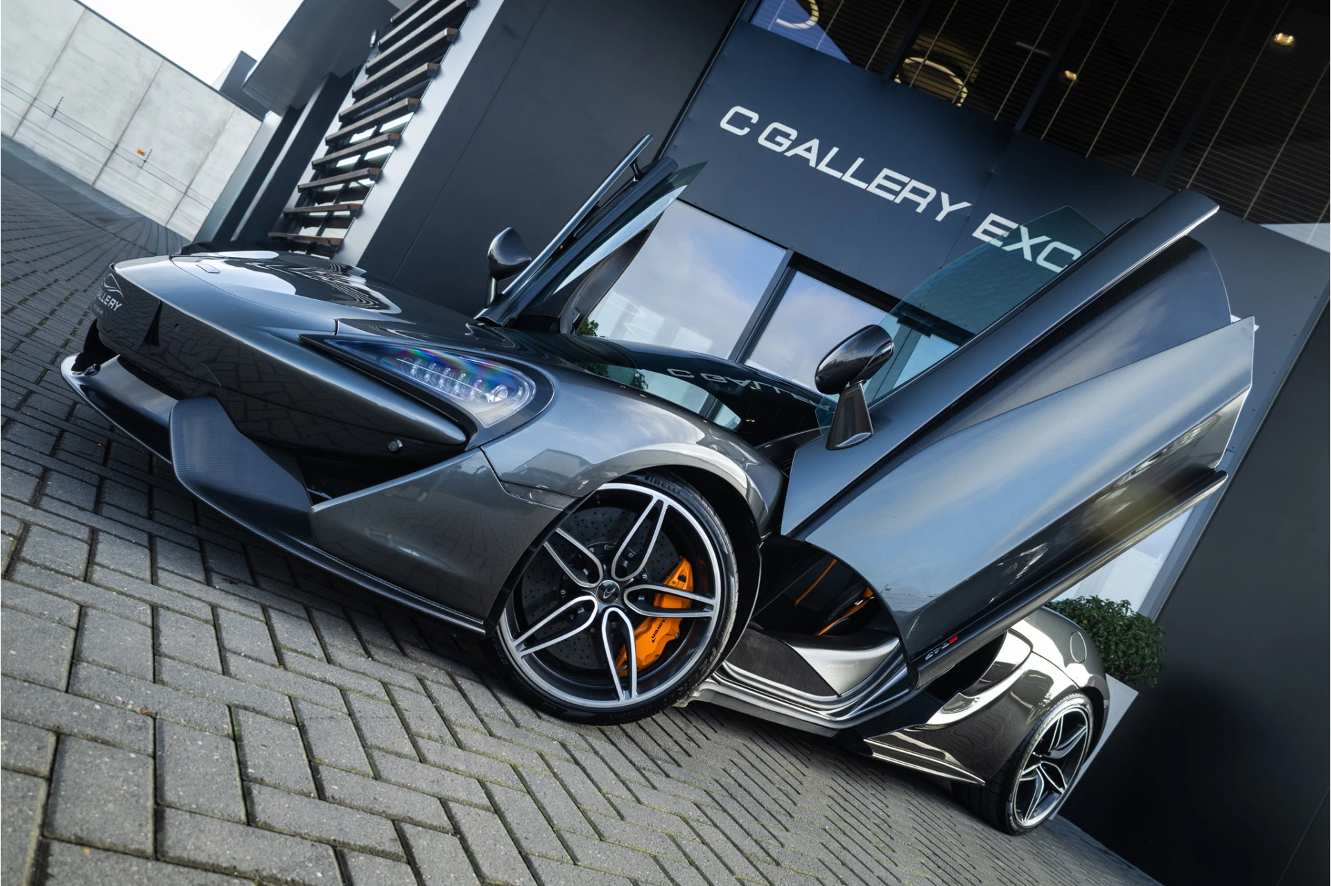 Hoofdafbeelding McLaren 570S
