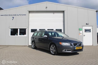 Volvo V70 2.0T Momentum R-design/Automaat/Leer/Navi/APK/NAP