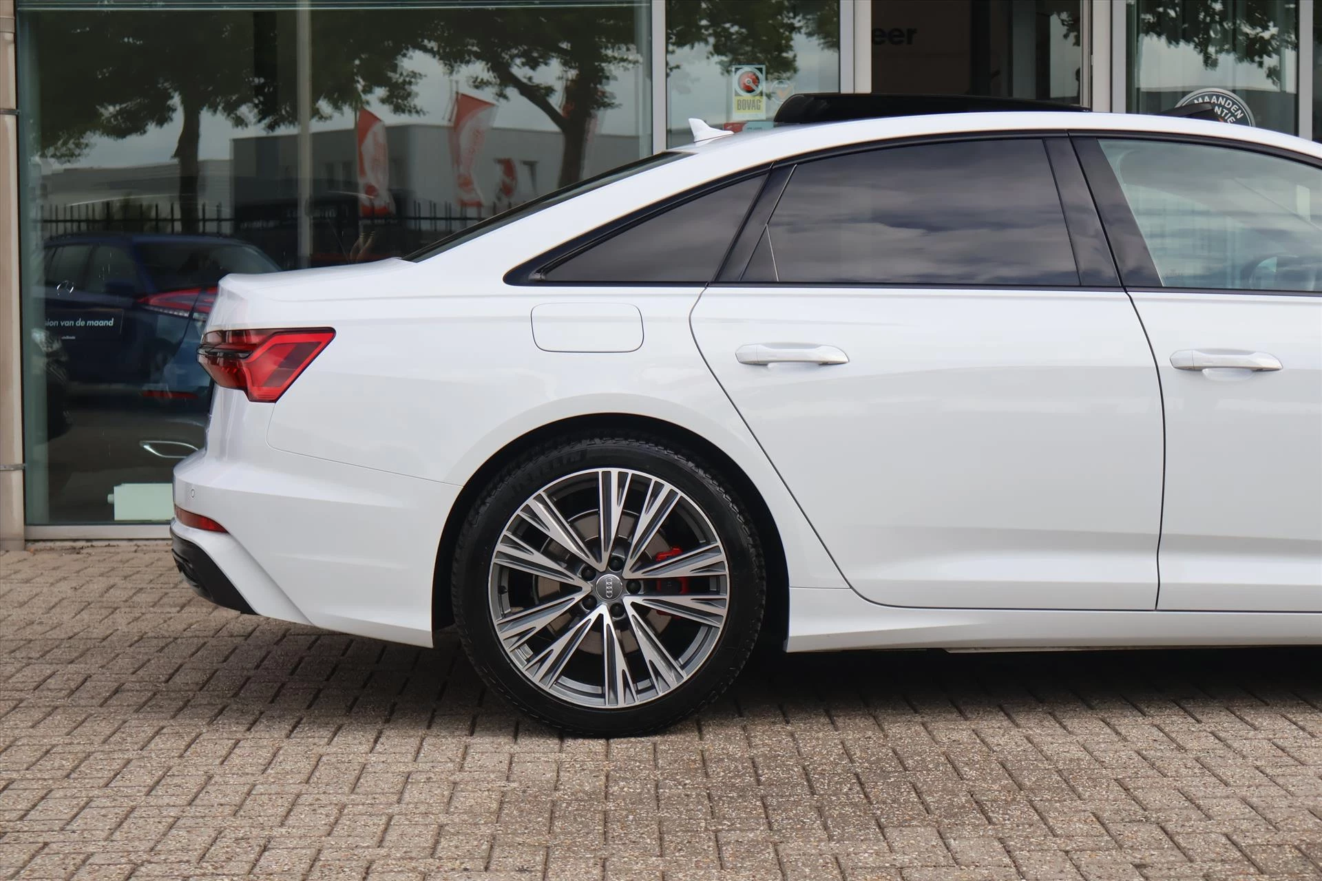 Hoofdafbeelding Audi A6