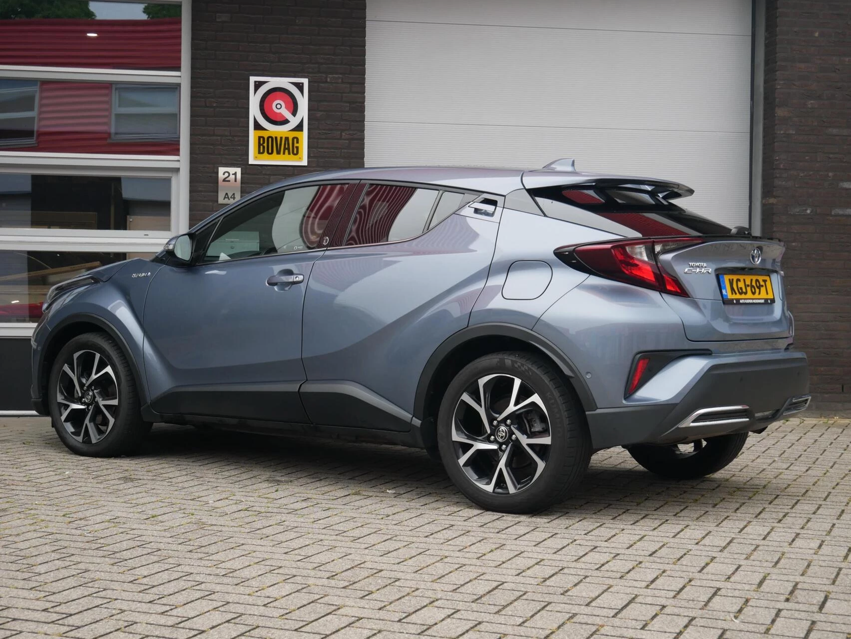 Hoofdafbeelding Toyota C-HR