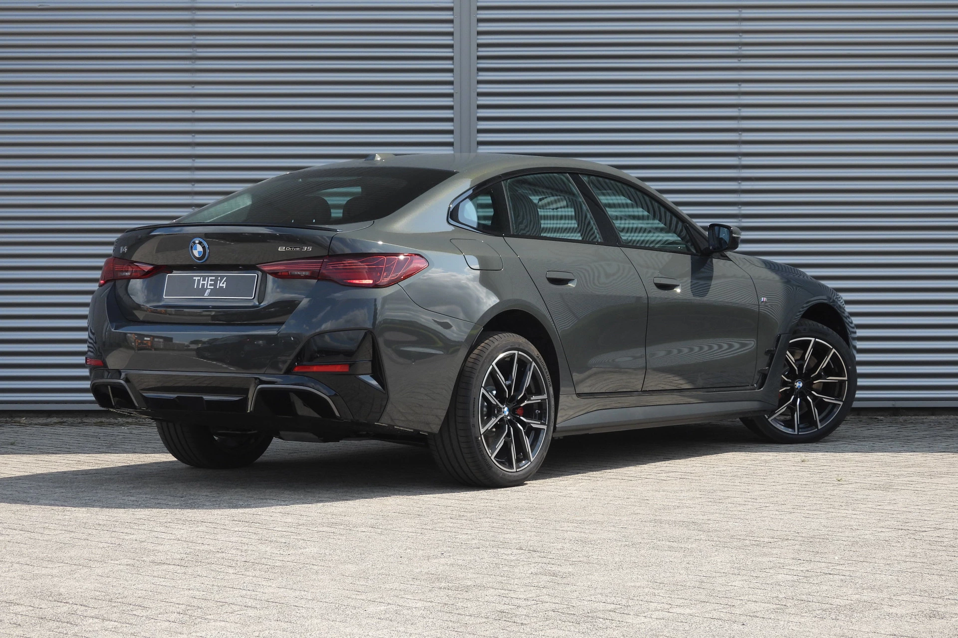 Hoofdafbeelding BMW i4
