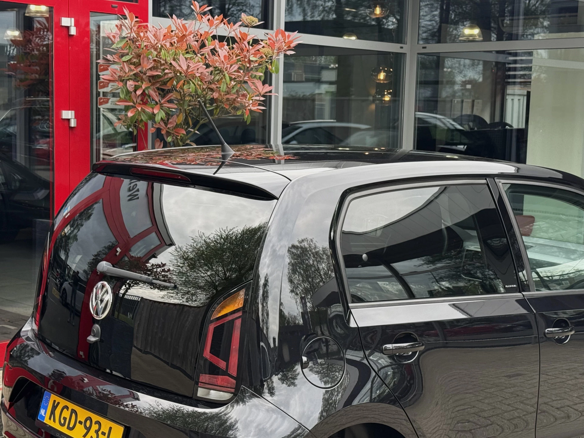 Hoofdafbeelding Volkswagen up!