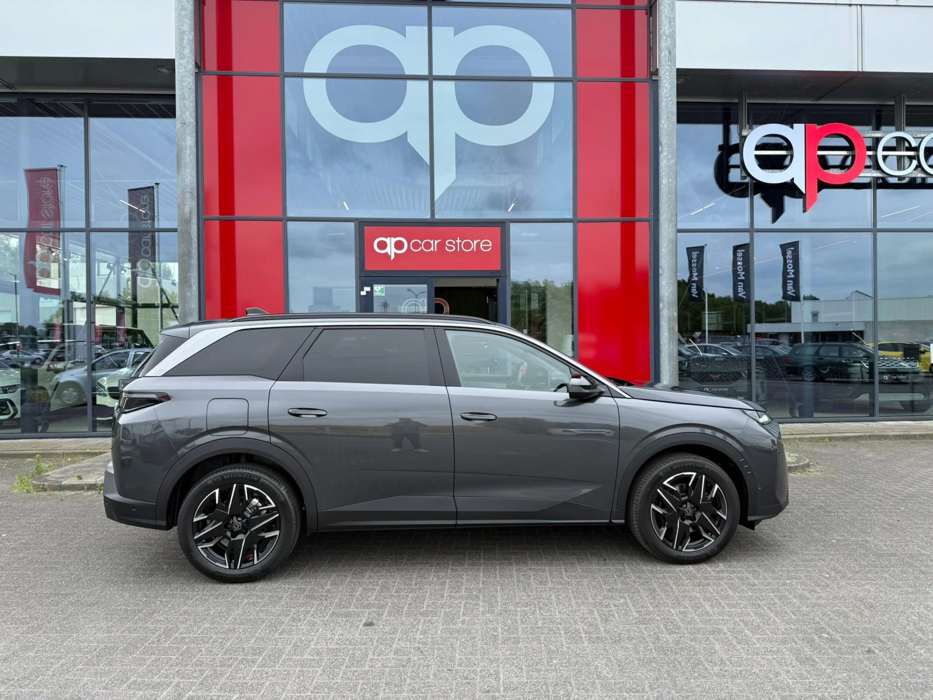 Hoofdafbeelding Peugeot 5008