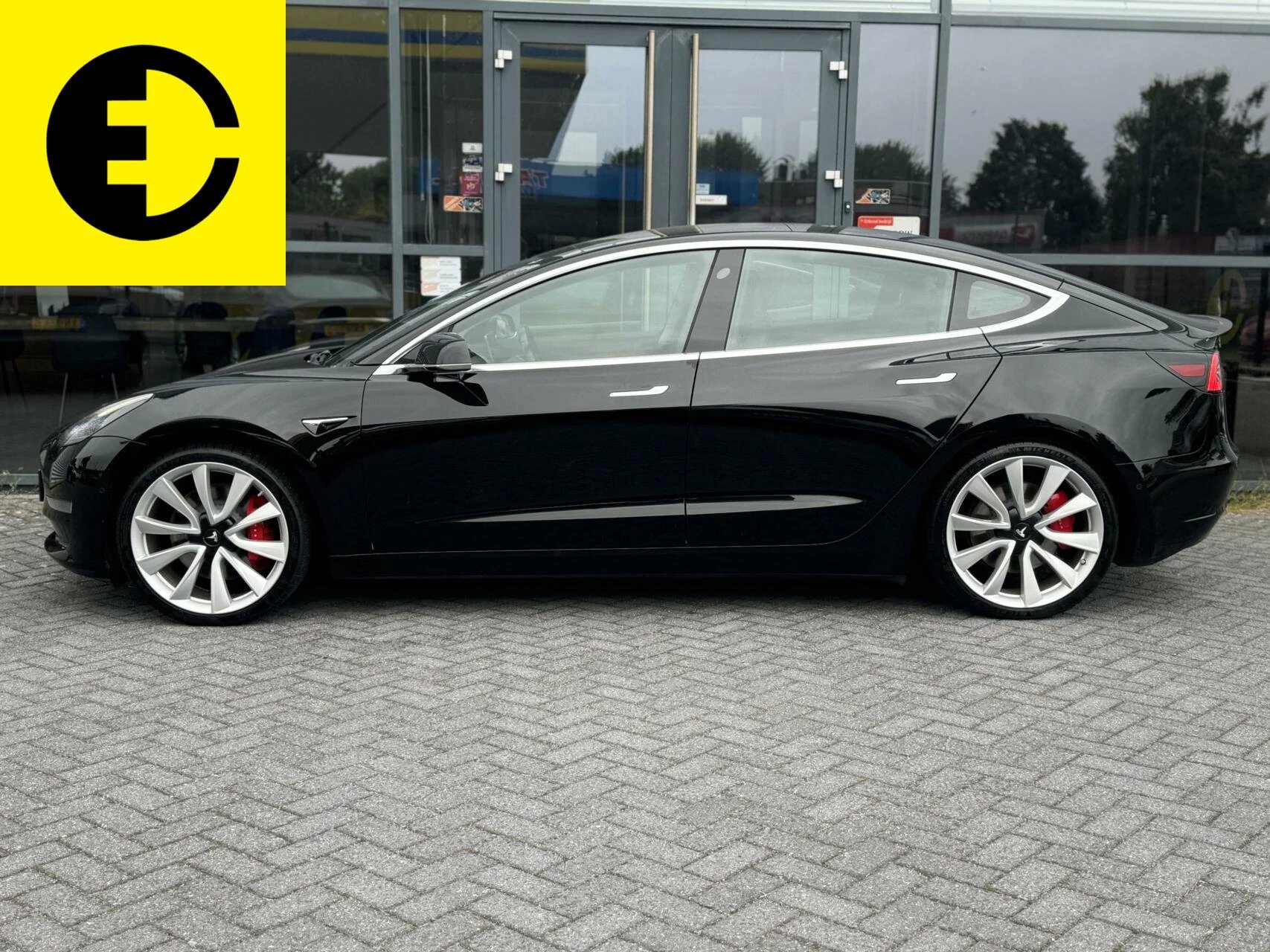 Hoofdafbeelding Tesla Model 3