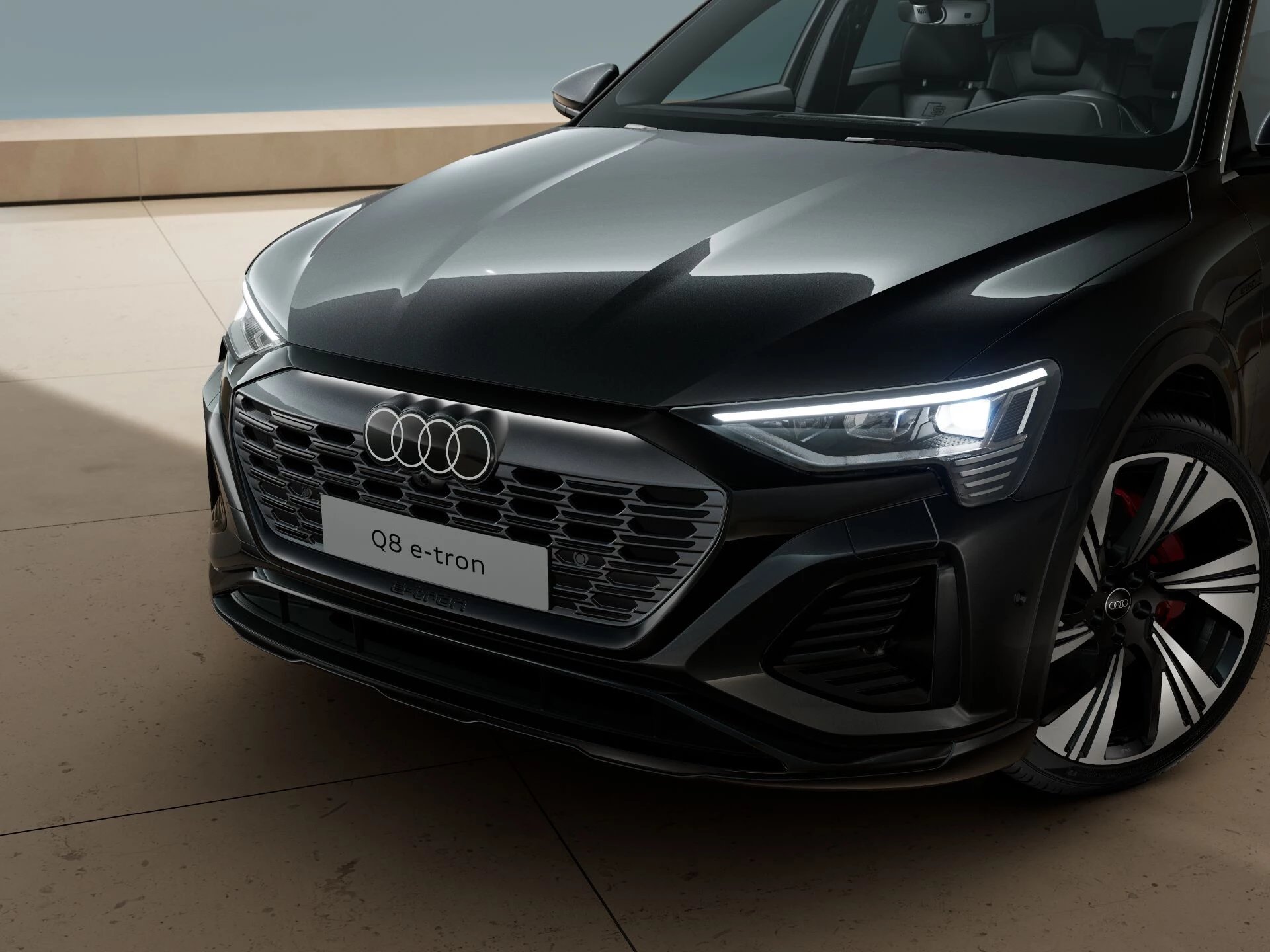 Hoofdafbeelding Audi Q8 e-tron