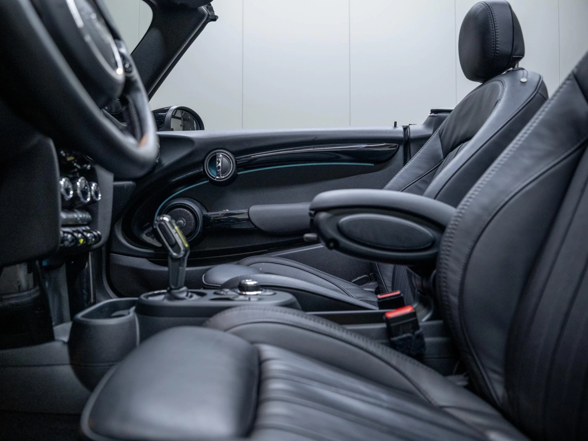 Hoofdafbeelding MINI Cabrio