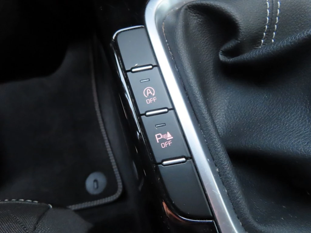 Hoofdafbeelding Kia Ceed