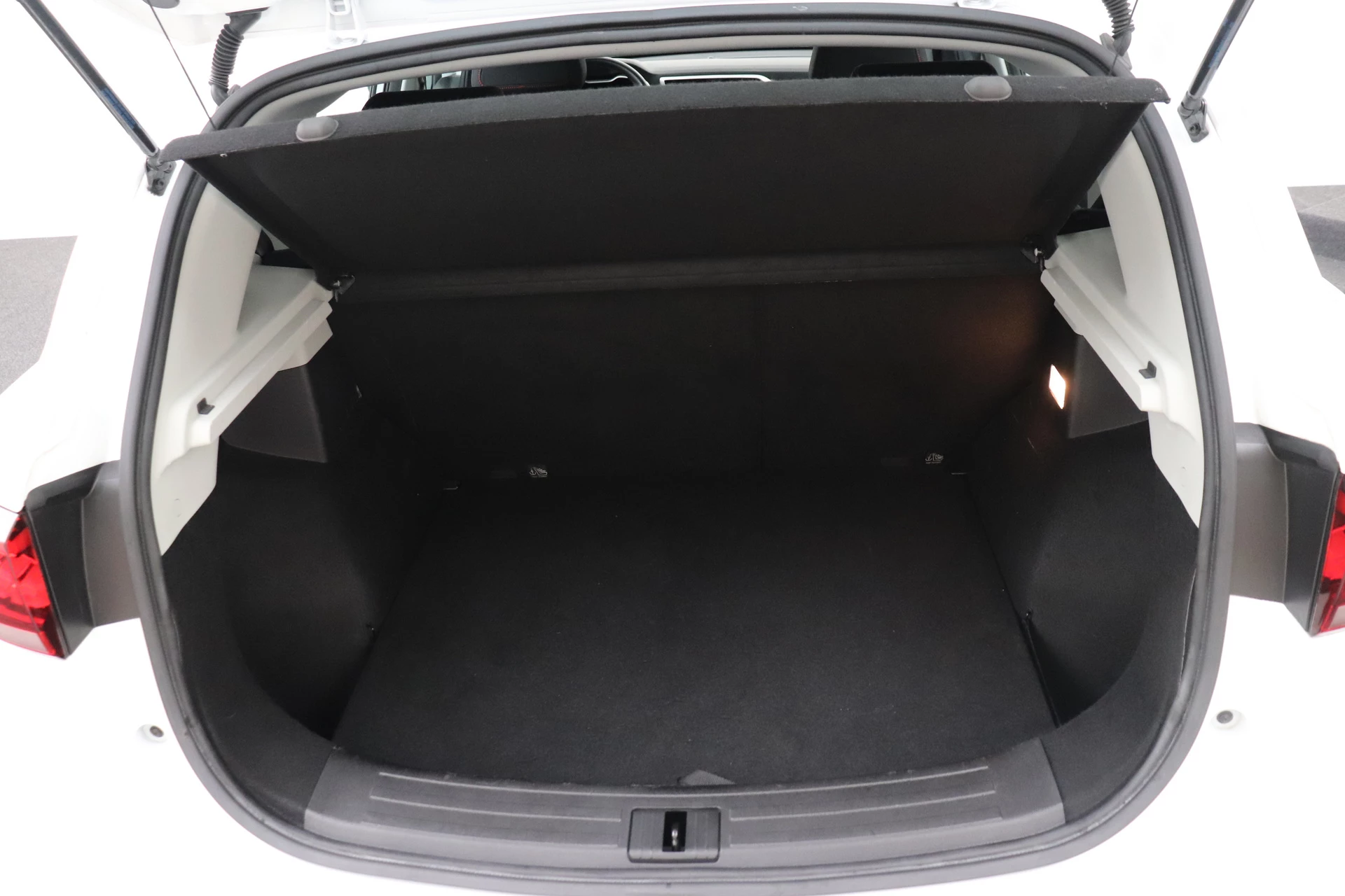 Hoofdafbeelding MG ZS