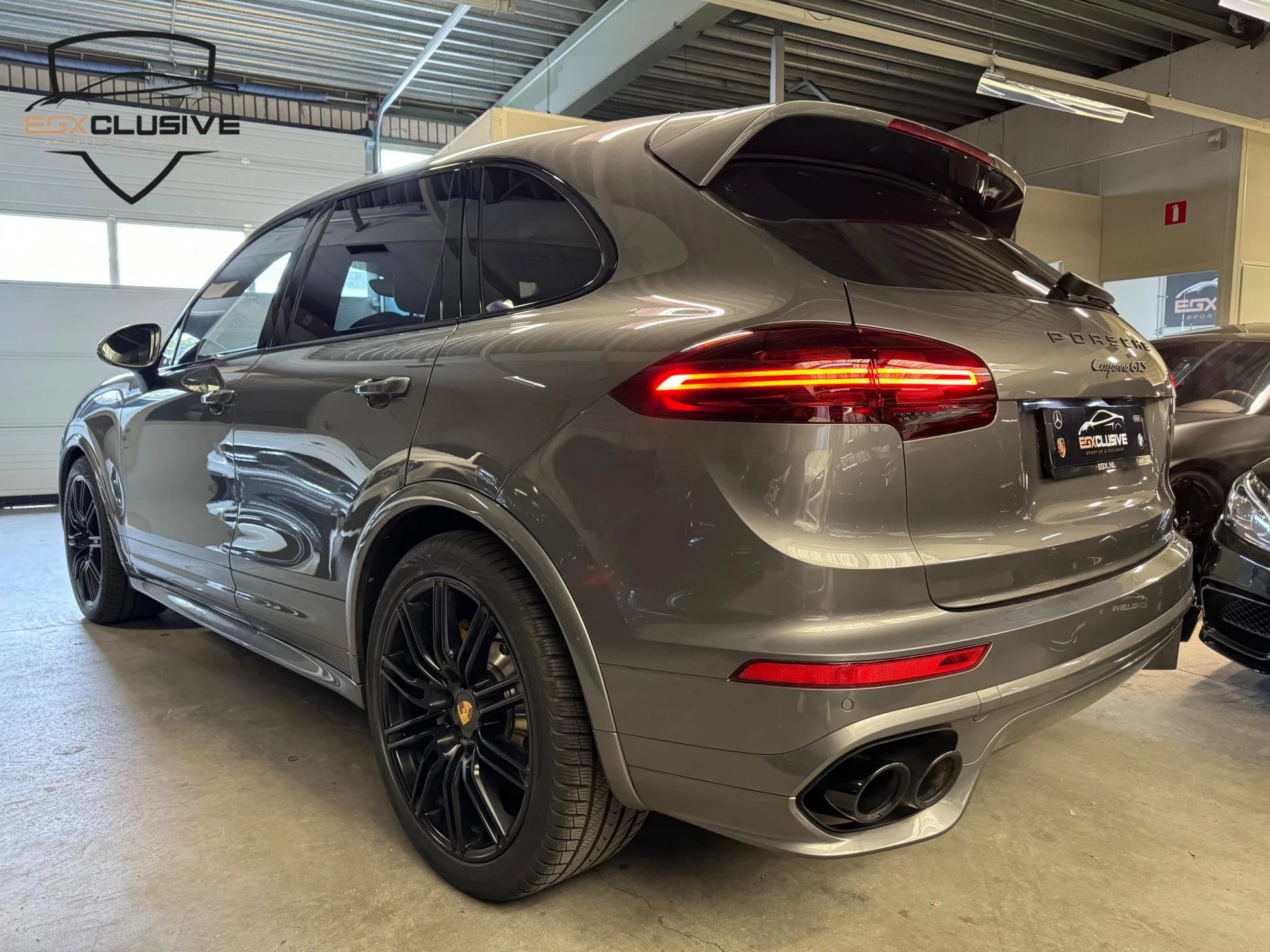 Hoofdafbeelding Porsche Cayenne