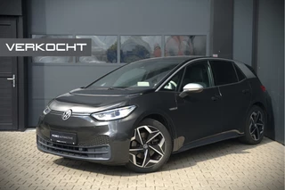 Volkswagen ID.3 First Plus 58 kWh | Stoelverwarming | Adaptive Cruise Control | Navigatie | Standkachel | Camera | Keyless | Parkeersensoren | LED | Apple Carplay | BTW | NAP