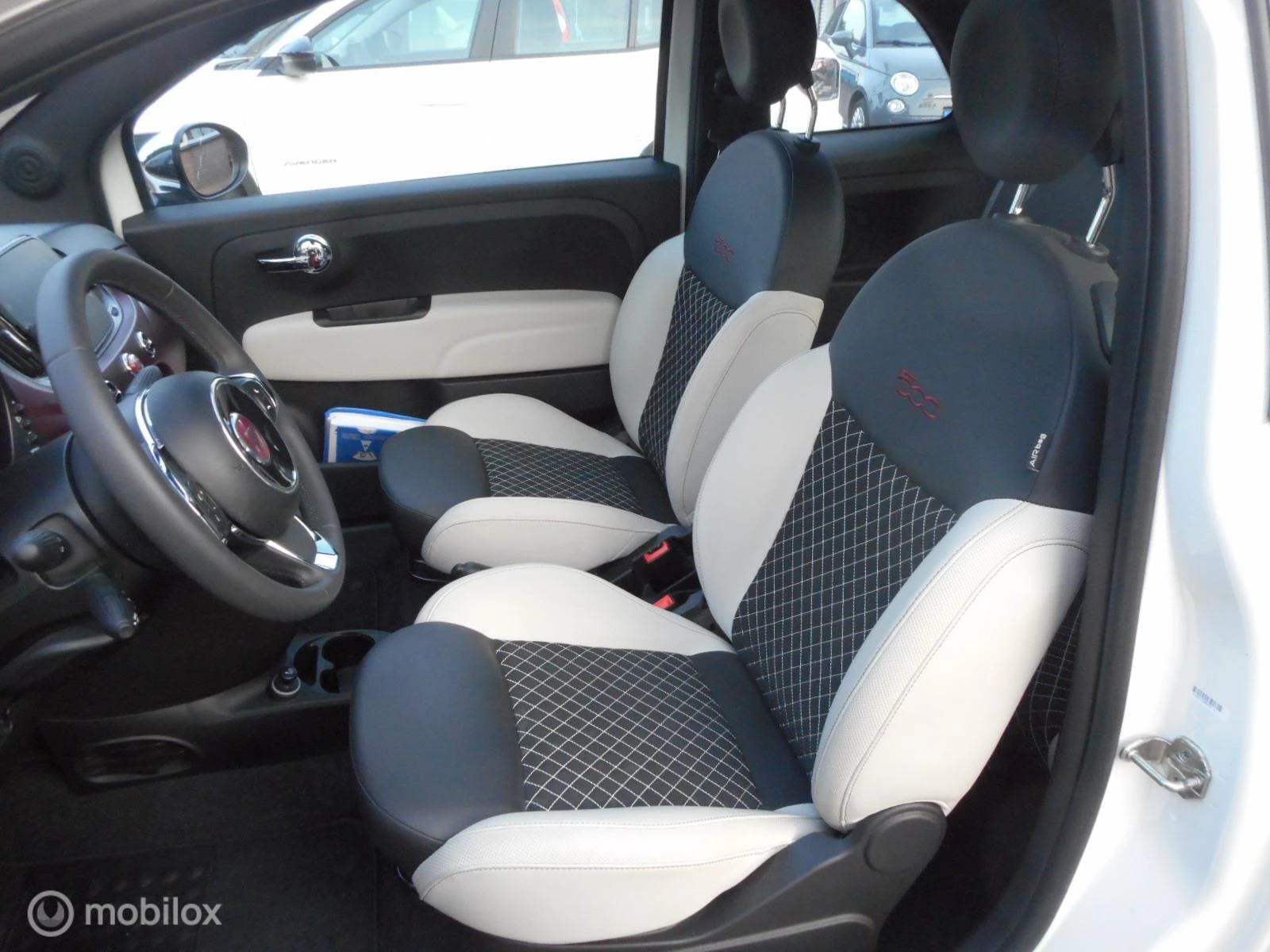 Hoofdafbeelding Fiat 500