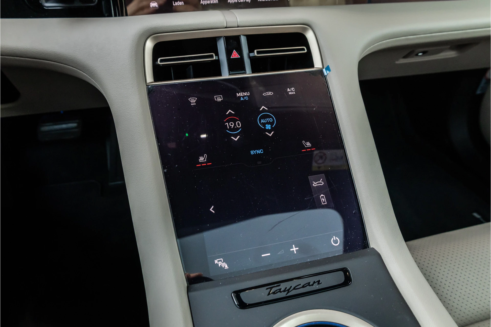 Hoofdafbeelding Porsche Taycan