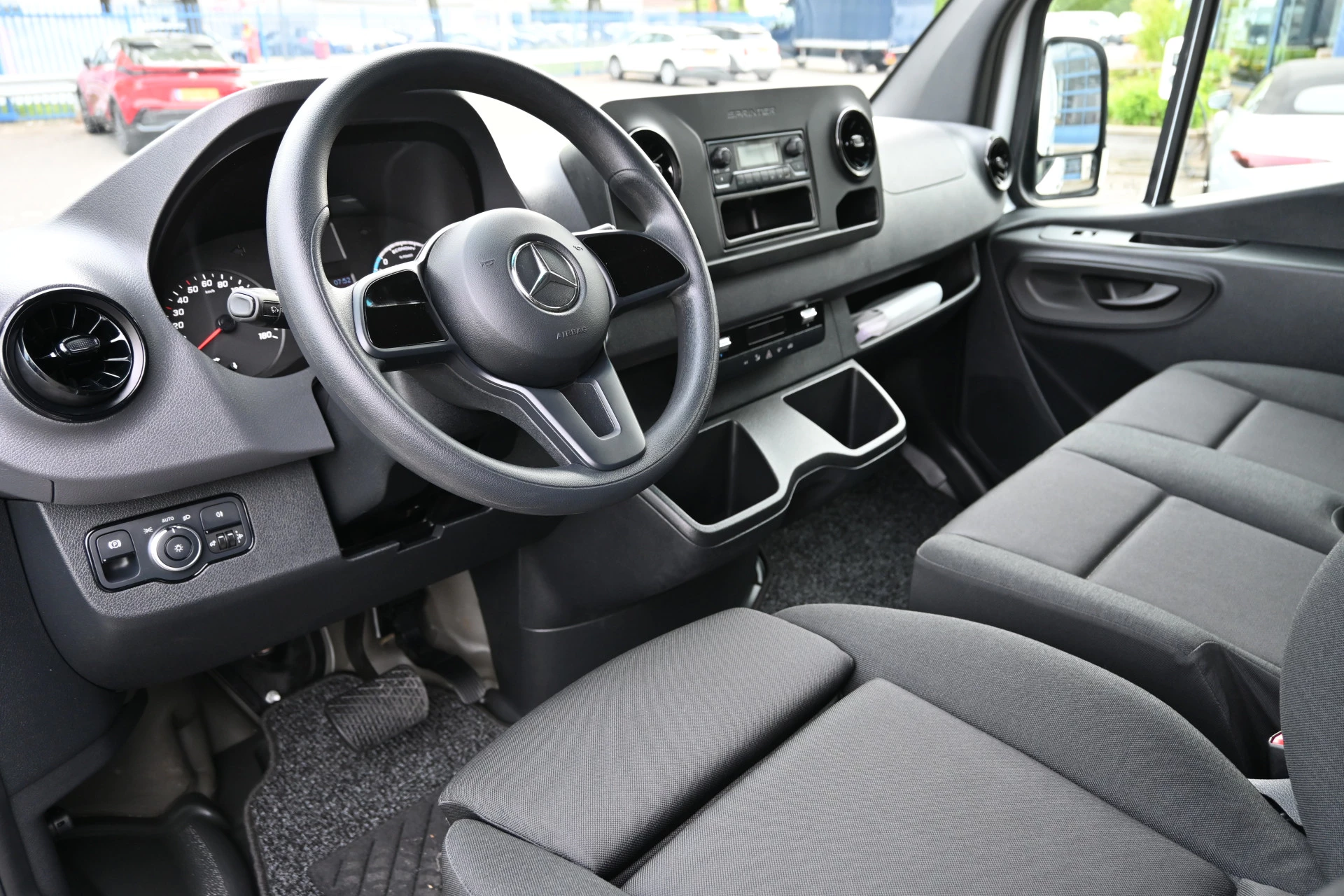 Hoofdafbeelding Mercedes-Benz eSprinter