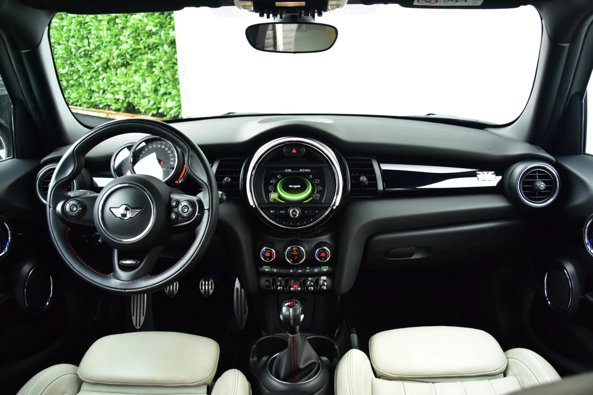 Hoofdafbeelding MINI Cooper