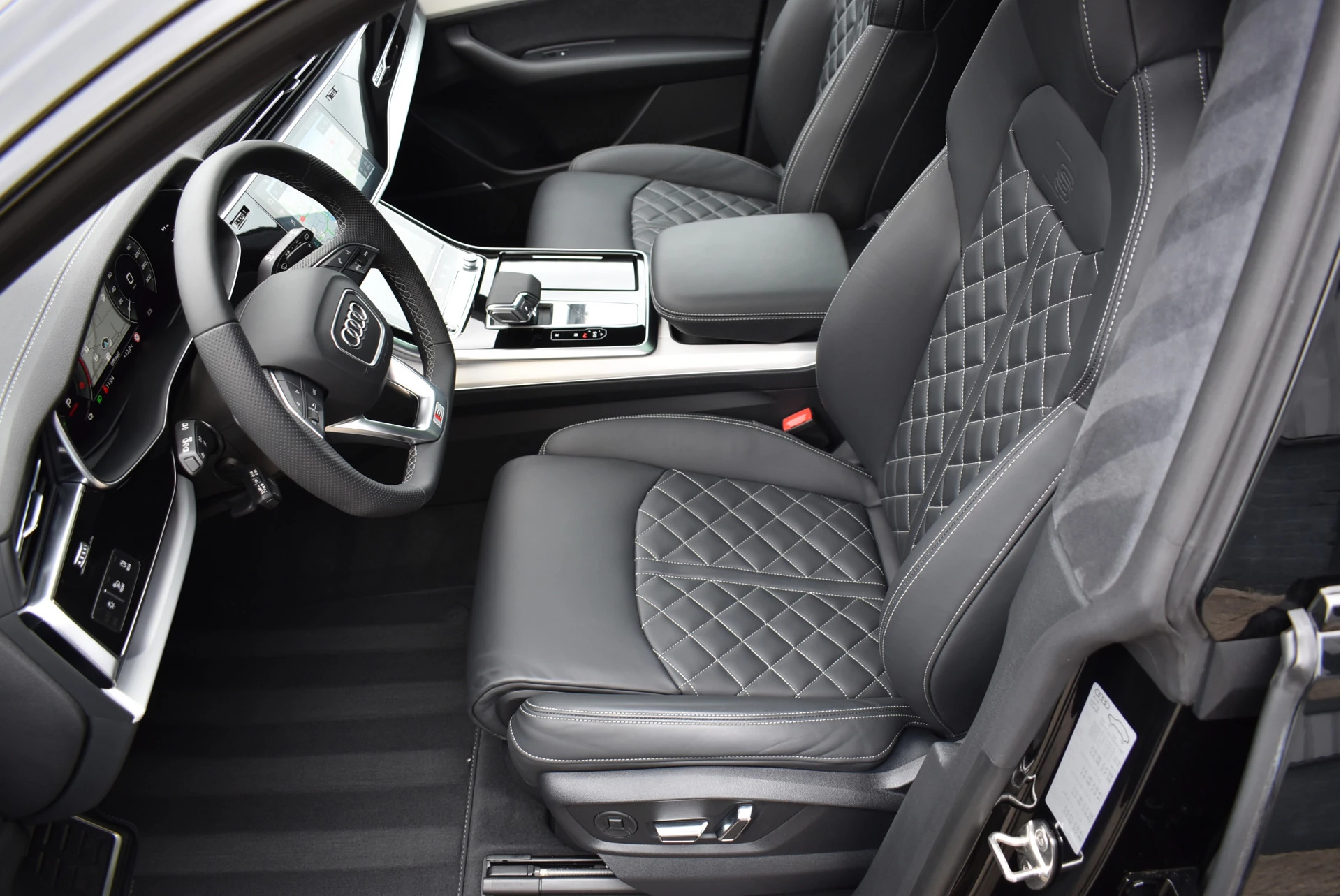 Hoofdafbeelding Audi Q8