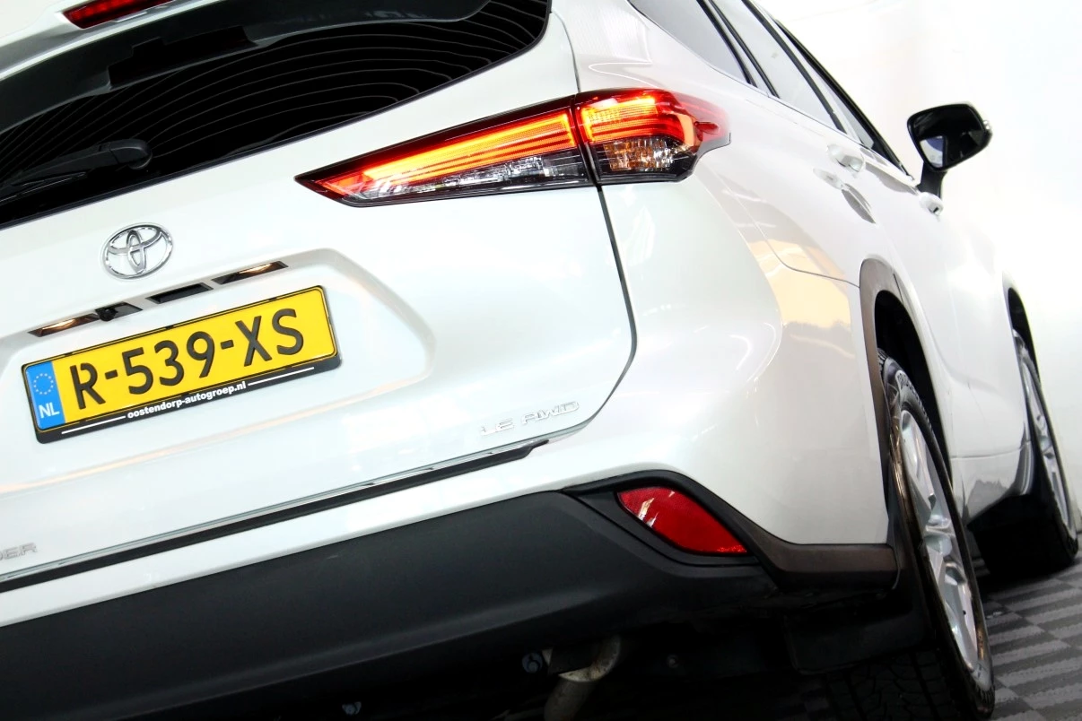 Hoofdafbeelding Toyota Highlander