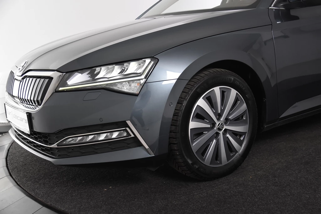 Hoofdafbeelding Škoda Superb