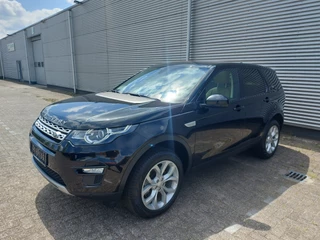 Hoofdafbeelding Land Rover Discovery Sport Land Rover Discovery Sport 2.0 TD4 HSE Luxury Prijs Excl BTW, grijs kenteken leverbaar, Panorama,Navigatie,