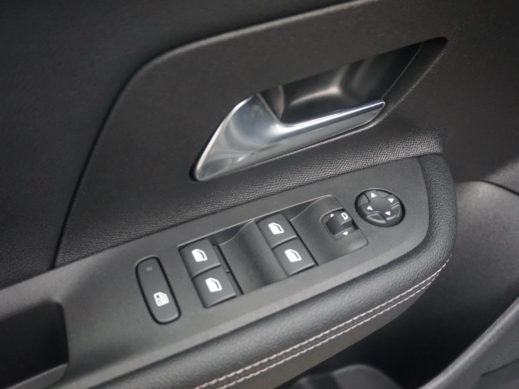 Hoofdafbeelding Opel Mokka-e