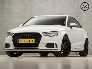 Audi A3 Limousine 1.0 TFSI Sportline (APPLE CARPLAY, GROOT NAVI, CAMERA, CLIMATE, STOELVERWARMING, DYNAMISCHE KNIPPERLICHTEN, SPORTSTOELEN, LENDESTEUNEN, LED KOPLAMPEN, GETINT GLAS, CRUISE, NIEUWSTAAT)