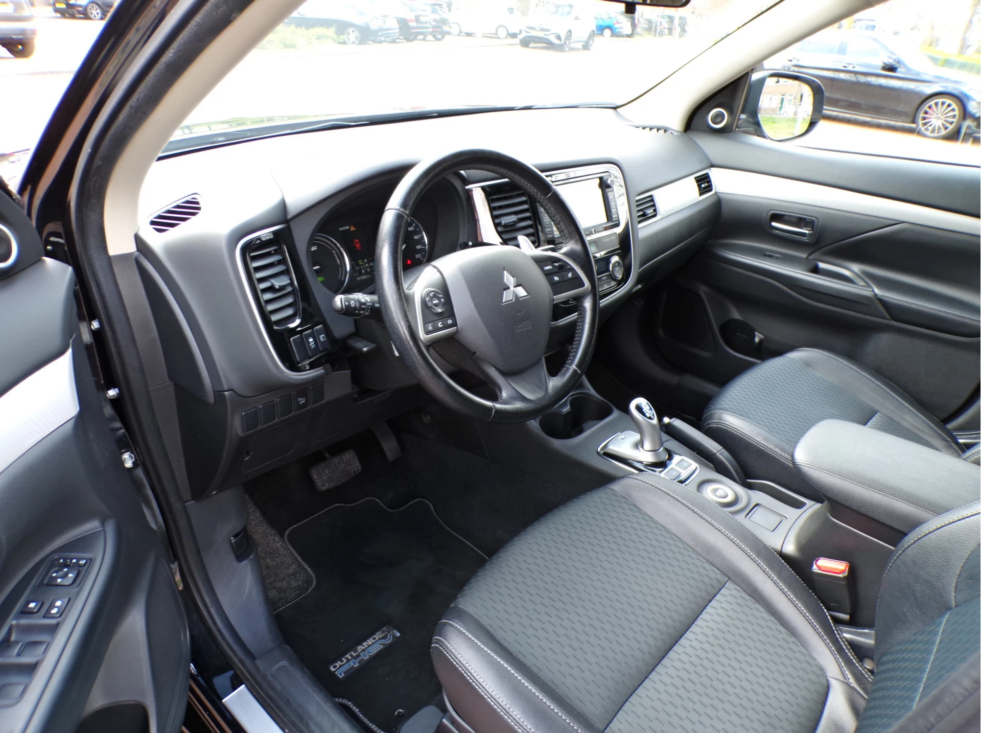 Hoofdafbeelding Mitsubishi Outlander