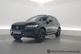 Hoofdafbeelding Volvo XC60 Volvo XC60 2.0 T8 Plug-in hybrid AWD Ultra Black Edition | Luchtvering | 360cam | Elek. Trekhaak | HUD | Bowers & Wilkins | Memory