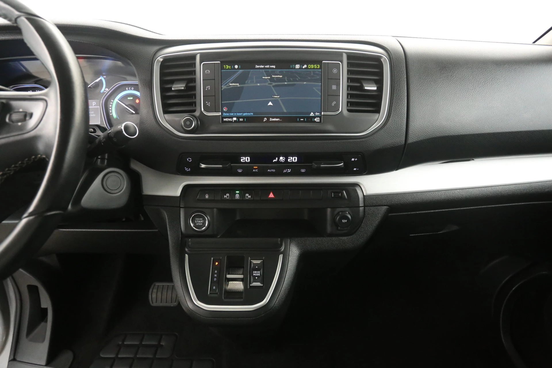 Hoofdafbeelding Peugeot e-Traveller