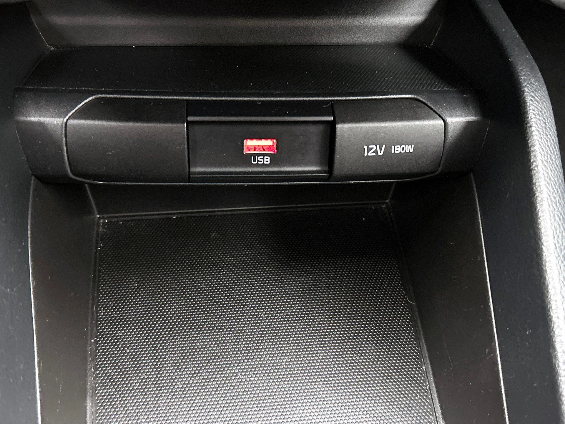 Hoofdafbeelding Kia Stonic